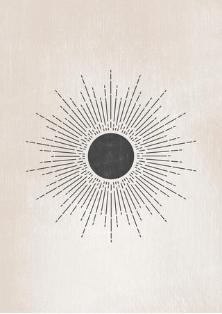 Minimalist Black Sun Plakat with a dark circle and radiating linear rays on a light textured background.