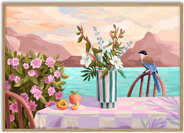 Vase with flowers, fresh peaches, and a bird on a lakeside table at sunset for Peachy Evenings - Goed Blauw.